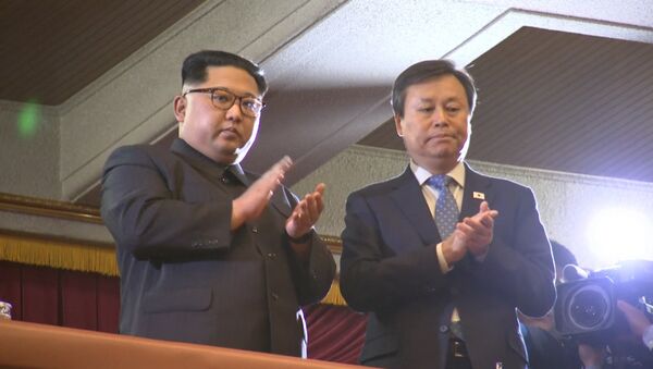 Южнокорейская группа выступила в Пхеньяне - Sputnik Латвия
