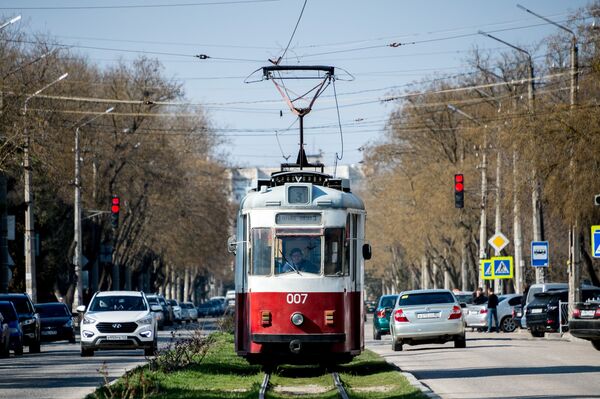 Трамвай в Евпатории, Крым - Sputnik Латвия