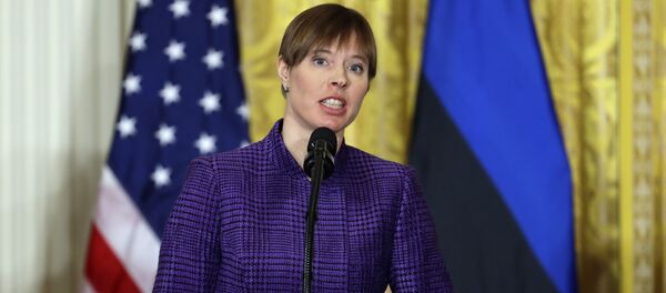 Президент Эстонии Керсти Кальюлайд в Вашингтоне Президент Эстонии Керсти Кальюлайд в Вашингтоне - Sputnik Латвия