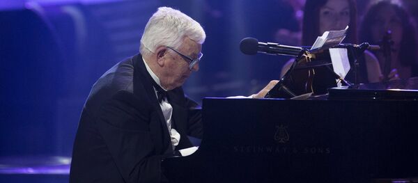 Творческий вечер, посвященный 80-летнему юбилею маэстро Раймонду Паулсу - Sputnik Латвия