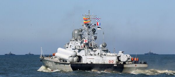 Выход кораблей Балтийского флота в море в рамках учений Запад-2017 Выход кораблей Балтийского флота в море в рамках учений Запад-2017 - Sputnik Latvija