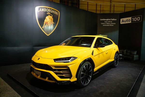 Самый быстрый кроссовер в мире Lamborghini Urus - Sputnik Латвия