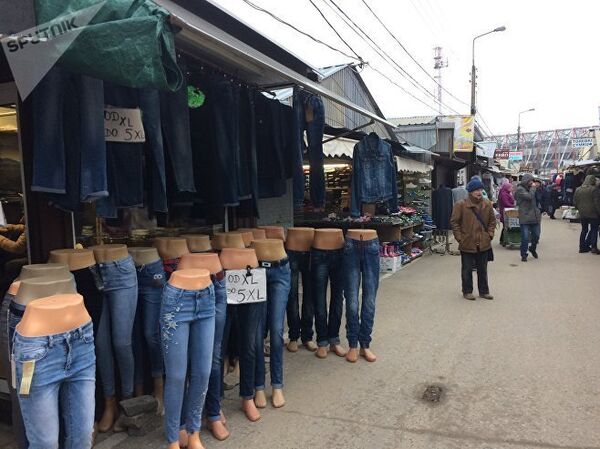 На рынке количество покупателей уменьшается с каждым годом - Sputnik Латвия