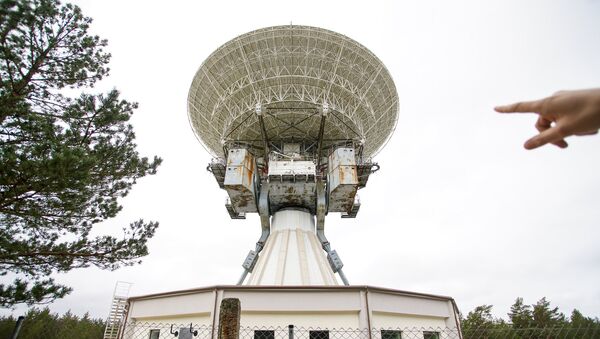 Радиотелескоп РТ-32 в поселке Ирбене - Sputnik Латвия