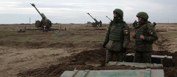 Военнослужащие ПВО РФ во время учений - Sputnik Latvija