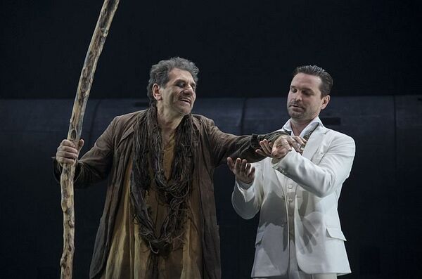 Спектакль Царь Эдип Московского Академического театра имени Евгения Вахтангова выдвинут на премию Золотая маска сразу в трех номинациях Спектакль Царь Эдип Московского Академического театра имени Евгения Вахтангова выдвинут на премию Золотая маска сразу в трех номинациях - Sputnik Латвия