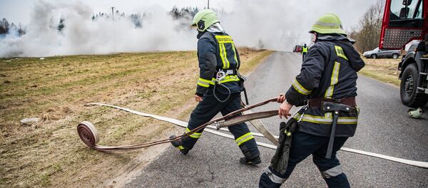 Совместные учения Национальных вооруженных сил (НВС), Службы неотложной медицинской помощи, Госполиции и Государственной пожарно-спасательной службы - Sputnik Латвия