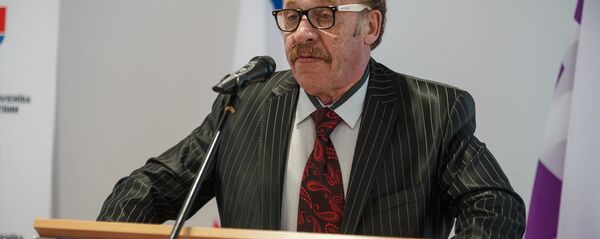 Яков Плинер на съезде партии Русский союз Латвии Яков Плинер на съезде партии Русский союз Латвии - Sputnik Latvija