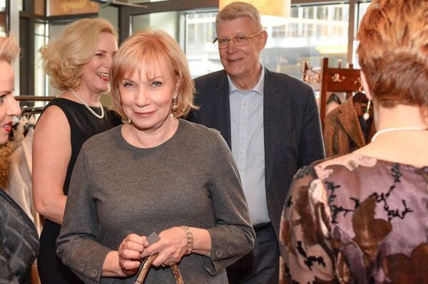 Первые леди: женщины латвийских президентов - Sputnik Латвия