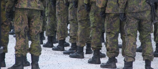 Финские солдаты на построении - Sputnik Latvija