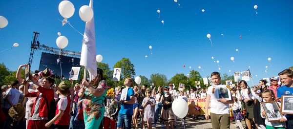 Akcija Nemirstīgais pulks Rīgā - Sputnik Latvija