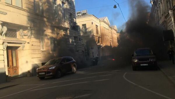 Посольство Латвии в Москве подверглось нападению 9 мая - Sputnik Латвия