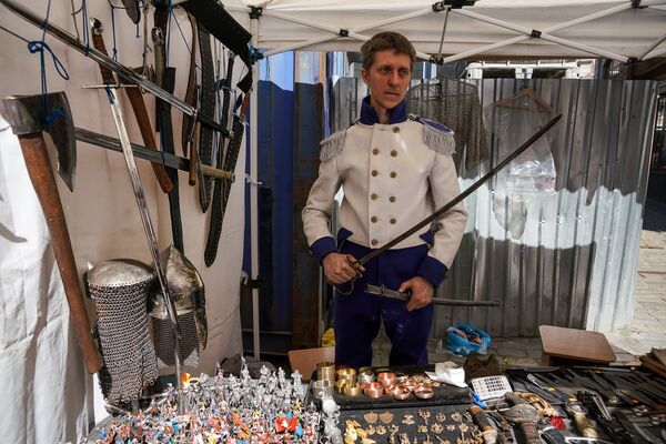 Майский граф: праздник цветущего Средневековья - Sputnik Латвия