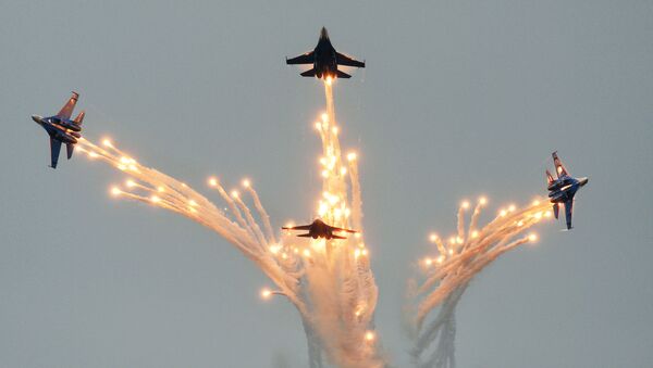 Соревнования военных летчиков Авиадартс-2016 под Феодосией - Sputnik Латвия