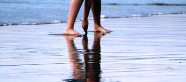 Прогулка на пляже Прогулка на пляже - Sputnik Латвия