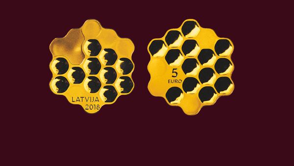 Коллекционная Медовая монета - Sputnik Латвия