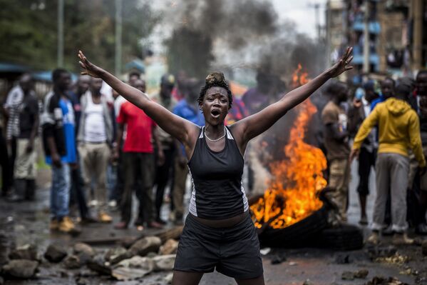 Беспорядки в Кении после выборов, Луис Тато, Испания, номинация Серии - Sputnik Латвия