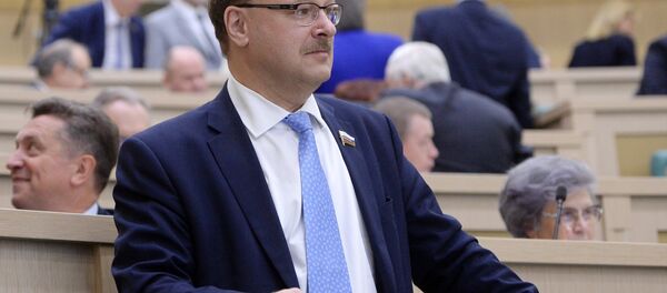 Константин Косачев на заседании Совета Федерации РФ Константин Косачев на заседании Совета Федерации РФ - Sputnik Latvija