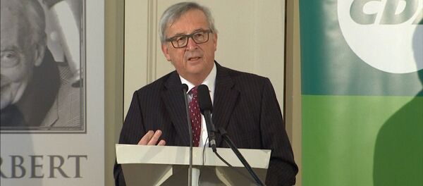 Не будем повторять ошибки – Юнкер объяснил, почему Украину не возьмут в ЕС Не будем повторять ошибки – Юнкер объяснил, почему Украину не возьмут в ЕС - Sputnik Latvija