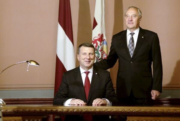 Раймондс Вейонис и Андрис Берзиньш. 8 июля 2015 г. - Sputnik Латвия