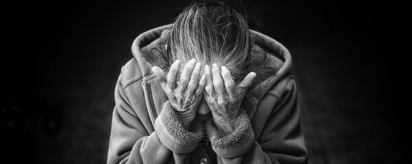 Пожилая женщина Пожилая женщина - Sputnik Latvija