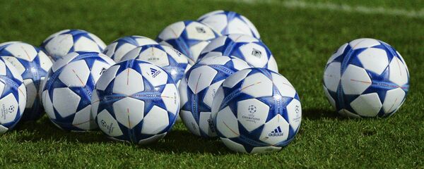 Футбольные мячи Футбольные мячи - Sputnik Латвия