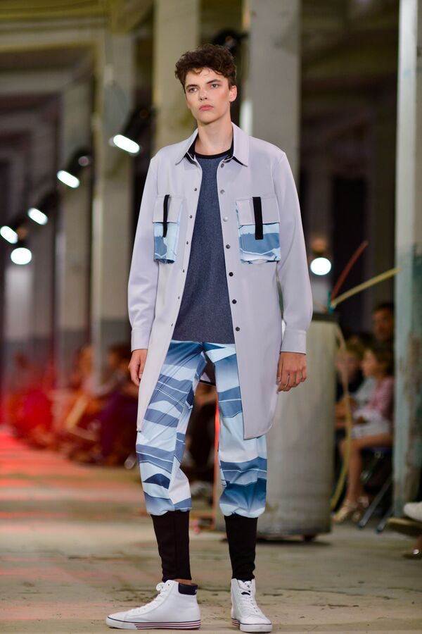 Коллекция Элины Гринберги 365 дней про вечных путешественников - Sputnik Латвия