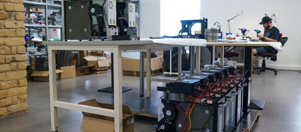 Производство 3D-принтеров компания MASS PORTAL находится в Риге Производство 3D-принтеров компания MASS PORTAL находится в Риге - Sputnik Латвия