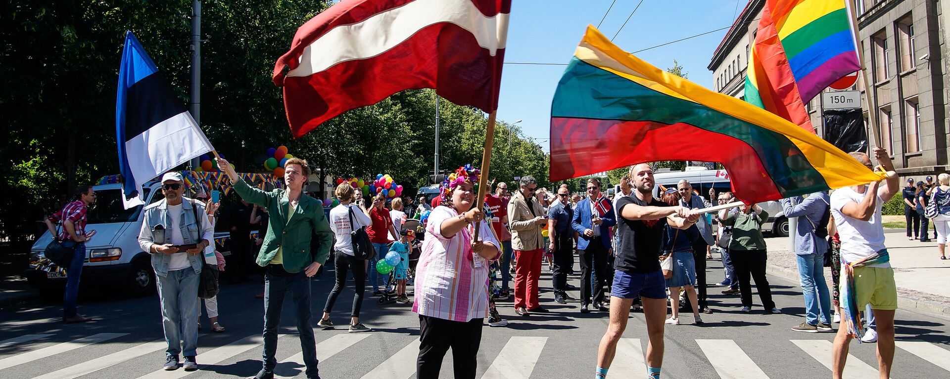Шествие сексуальных меньшинств Baltijas Praids 2018 - Sputnik Латвия, 1920, 06.06.2021