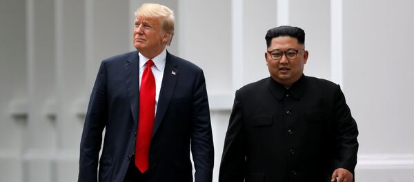 Donalda Trampa un Kima Čonina tikšanās Donalda Trampa un Kima Čonina tikšanās - Sputnik Latvija