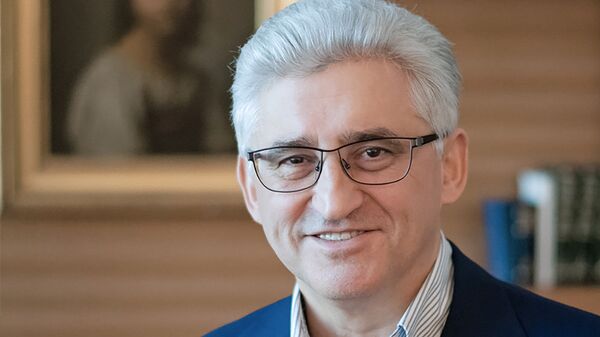 Совладелец банка Rietumu Аркадий Сухаренко Совладелец банка Rietumu Аркадий Сухаренко - Sputnik Латвия