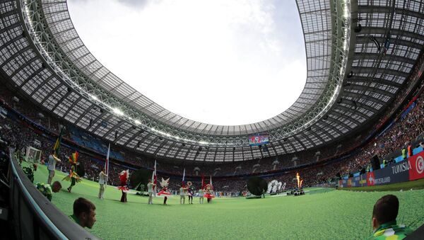 Церемония открытия чемпионата мира по футболу 2018 на стадионе Лужники - Sputnik Латвия