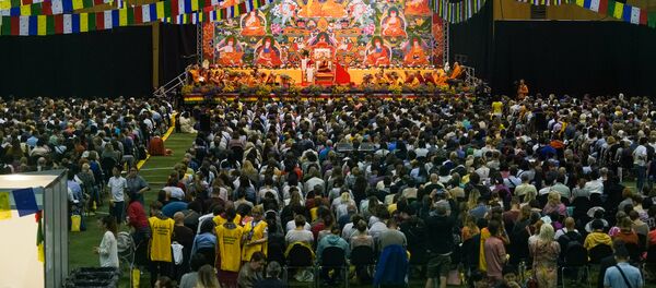 Учение Далай-ламы в Риге - Sputnik Латвия
