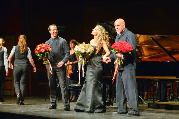 Джон Малкович в концертном зале Дзинтари Джон Малкович в концертном зале Дзинтари - Sputnik Латвия