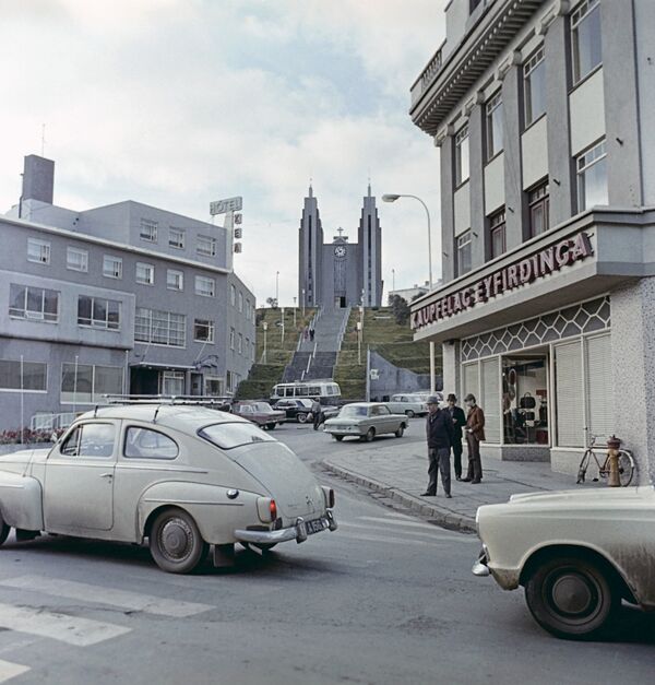 Лютеранский собор в городе Акурейри в Исландии. Лютеранский собор в городе Акурейри в Исландии. - Sputnik Латвия