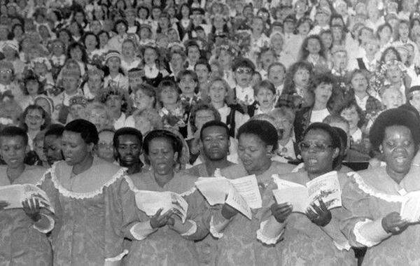 27 июня 1993 года в Риге начались XXI Праздник песни и XI Праздник танца, первые после восстановления независимости - Sputnik Латвия