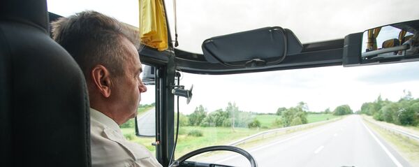 Autobusa vadītājs Autobusa vadītājs - Sputnik Latvija
