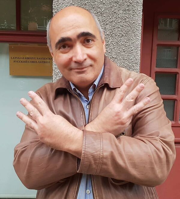 Илья Козырев - кандидат в депутаты под номером 33 Илья Козырев - кандидат в депутаты под номером 33 - Sputnik Латвия