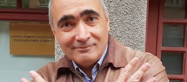 Илья Козырев - кандидат в депутаты под номером 33 Илья Козырев - кандидат в депутаты под номером 33 - Sputnik Латвия