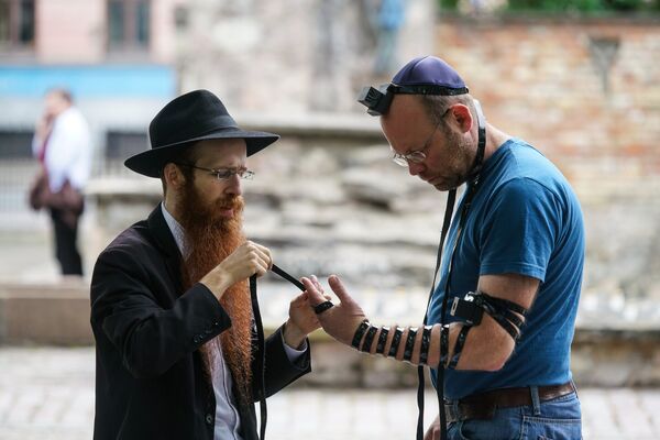 День памяти жертв геноцида еврейского народа День памяти жертв геноцида еврейского народа - Sputnik Латвия