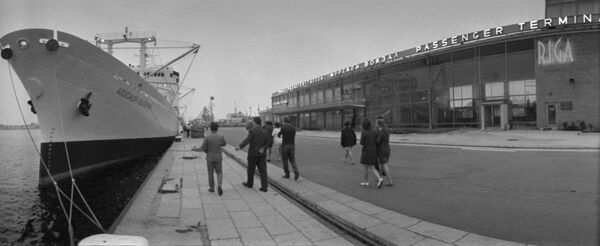 Латвийская ССР. Рижский морской вокзал, 1972 год - Sputnik Латвия