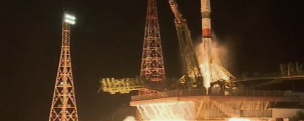 Корабль Прогресс стартует с Байконура Корабль Прогресс стартует с Байконура - Sputnik Latvija
