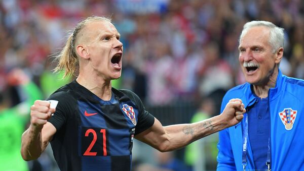 Домагой Вида (Хорватия) радуется победе в полуфинальном матче чемпионата мира по футболу между сборными Хорватии и Англии - Sputnik Латвия