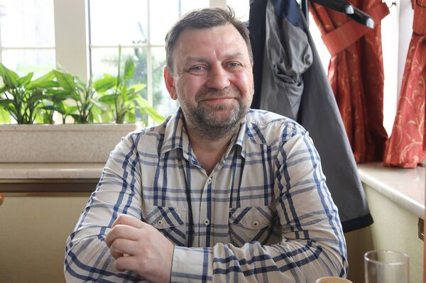 Основатель издательства Снежный ком Эрик Брегис - Sputnik Латвия