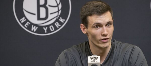 Латвийский баскетболист Родион Куруц - Sputnik Латвия