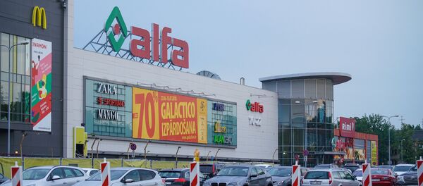 Торговый центр Alfa в Риге Торговый центр Alfa в Риге - Sputnik Латвия