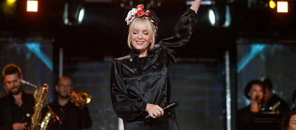 Хозяйка фестиваля Лайма Вайкуле всегда неотразима - Sputnik Латвия