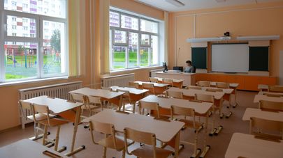 Подготовка школ к учебному году, архивное фото