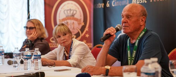 Валентина Талызина, Вера Алентова, Владимир Меньшов на пресс-конференции фестиваля Jūras Pērle - Sputnik Латвия