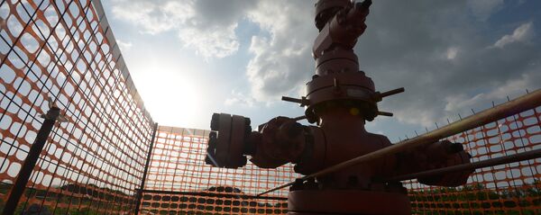 Скважина по добыче сланцевого газа. Скважина по добыче сланцевого газа. - Sputnik Latvija